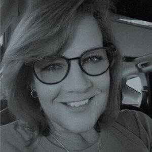 Meet your Posher, Toni